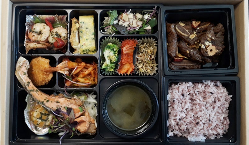 Let me show you Gangnam Smile Eye Clinic's happy lunch break!! 사진 4