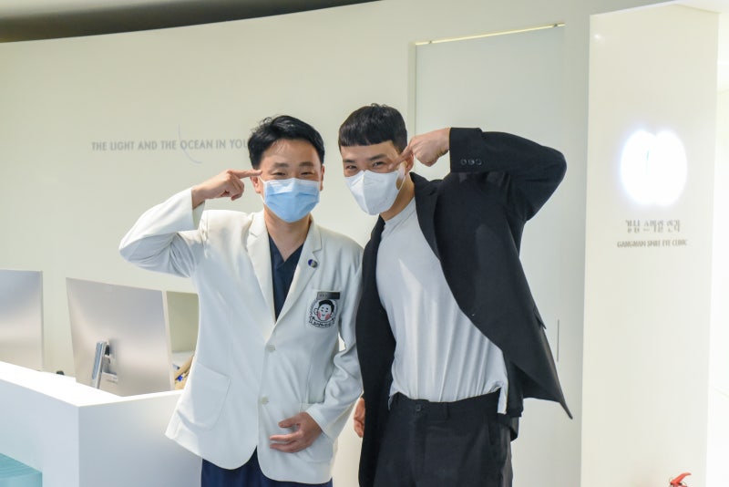喜劇演員金基利先生蒞臨江南Smile眼科！ 사진 10