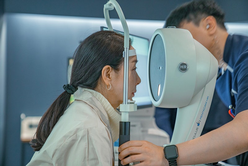 Renowned Korean Actress Kim Bo-yeon Undergoes Presbyopia and Cataract Surgery 사진 4